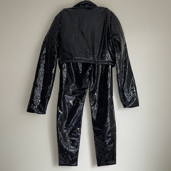 MESHKI | London Latex Cropped Biker Jacket and Pants - Picture 7 of 13